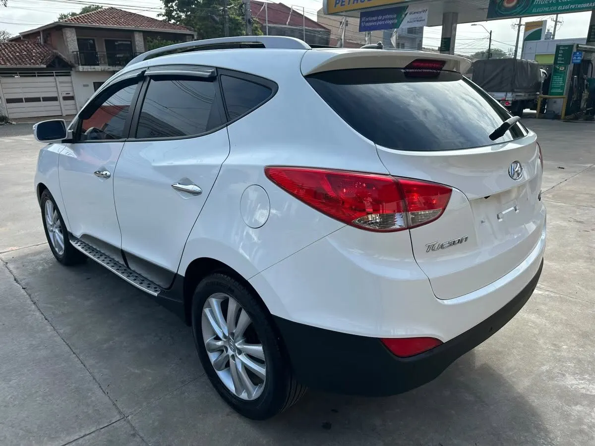 Hyundai Tucson 2012