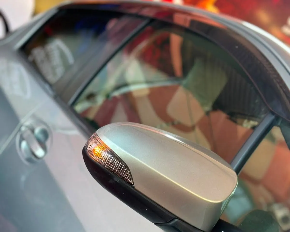 Toyota Vitz 2011