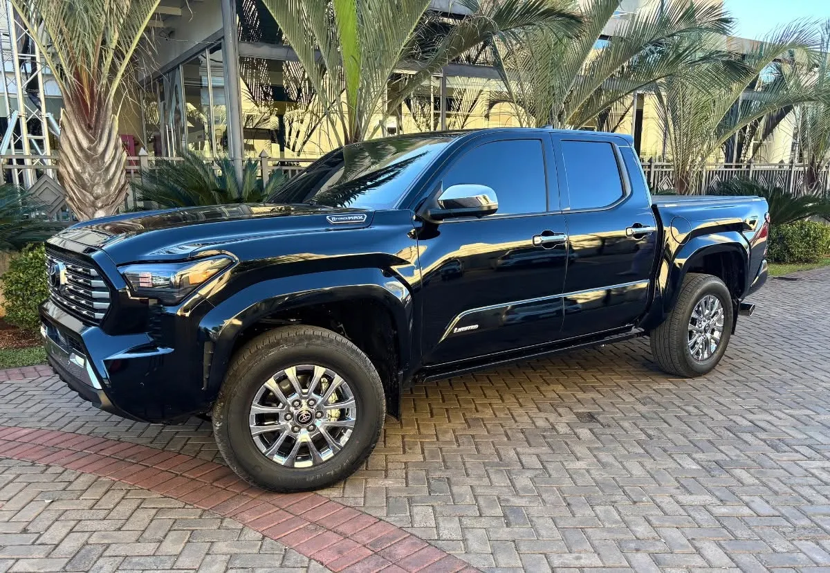 Toyota Tacoma 2026 i-FORCE Premium