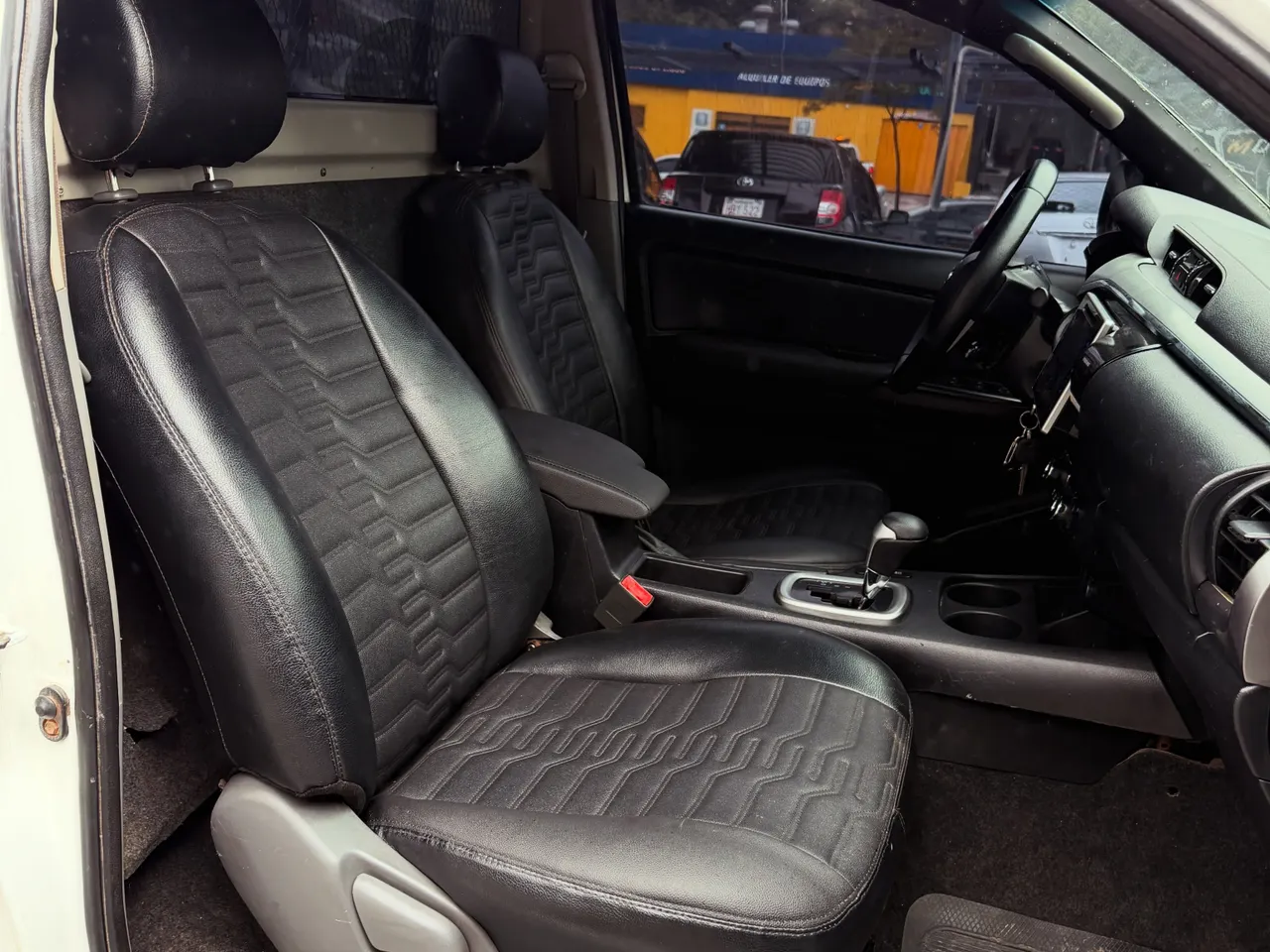 Toyota Hilux 2009 Cabina Simple, facelift 2015