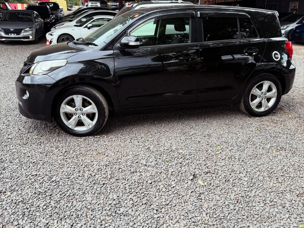 Toyota ist 2007