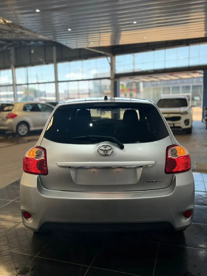 Toyota Auris 2009 2009/10