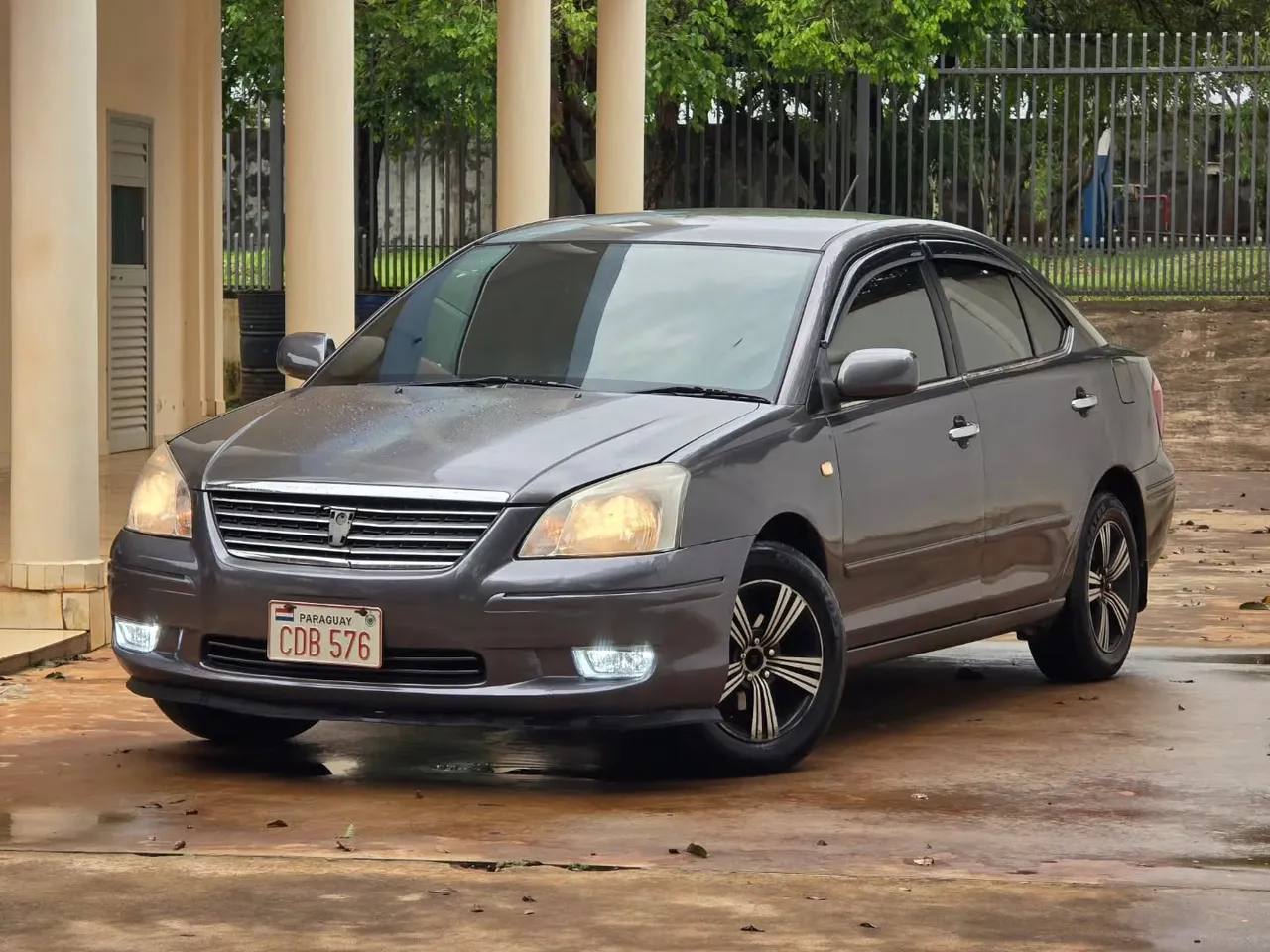 Toyota Premio 2004