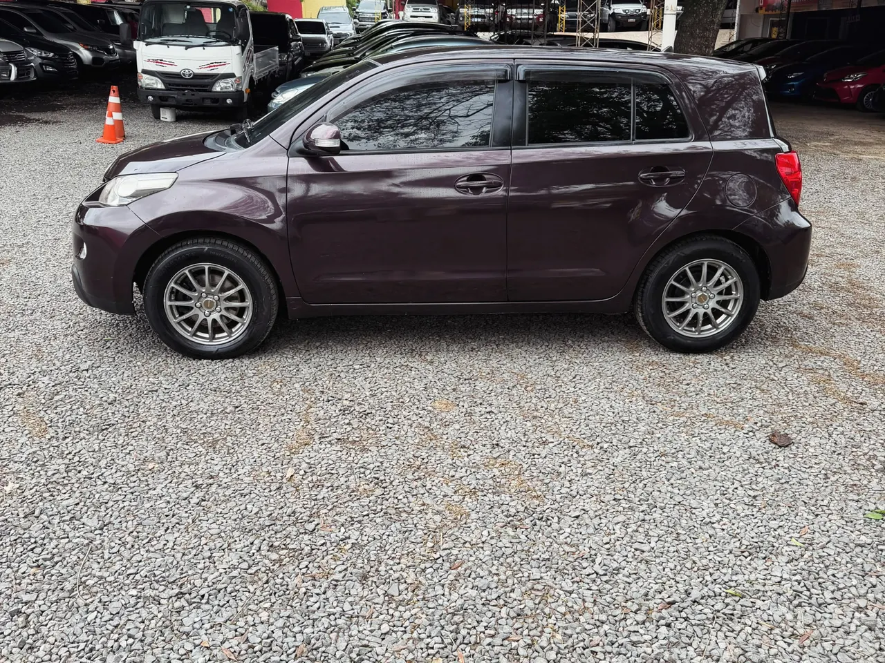 Toyota ist 2008