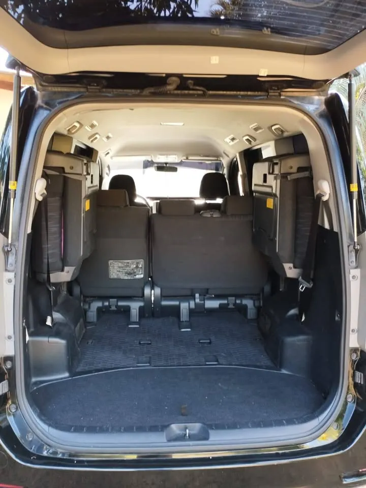 Toyota Voxy 2011 2.0 GS