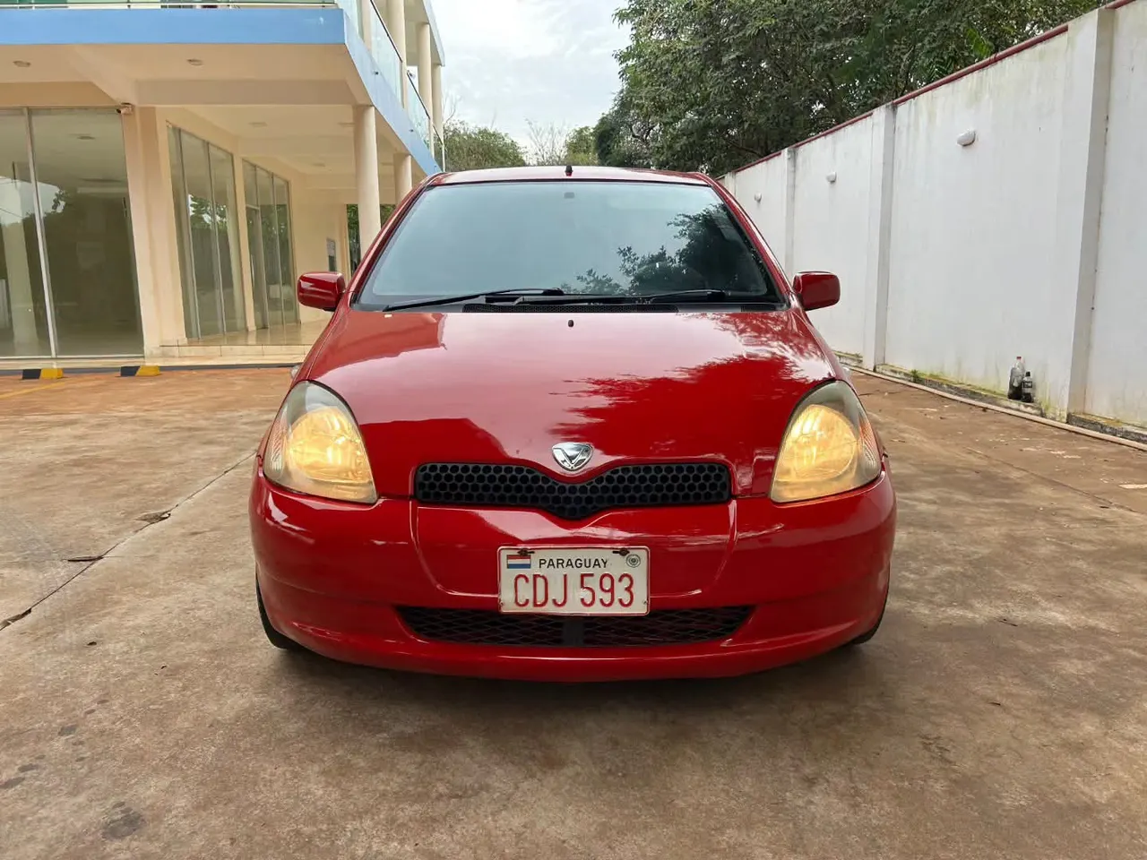 Toyota Vitz 2002