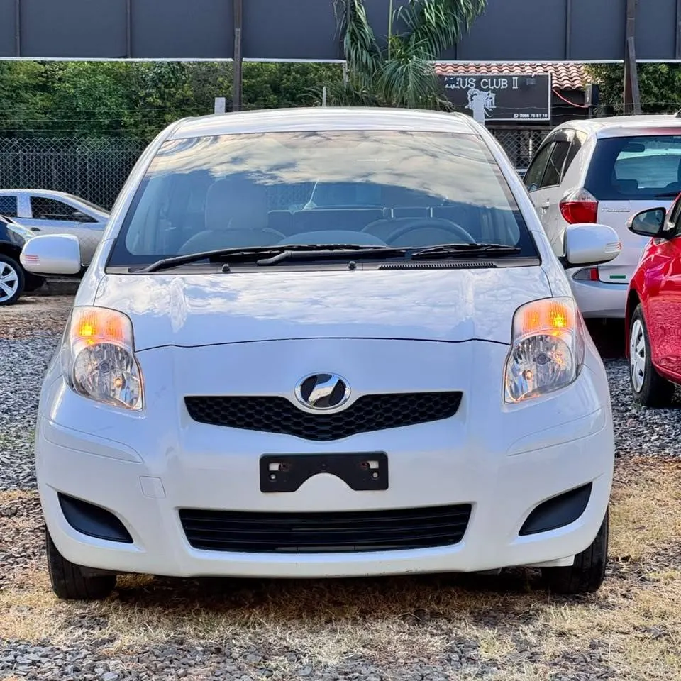 Toyota Vitz 2010