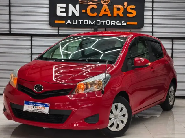 Toyota Vitz 2013