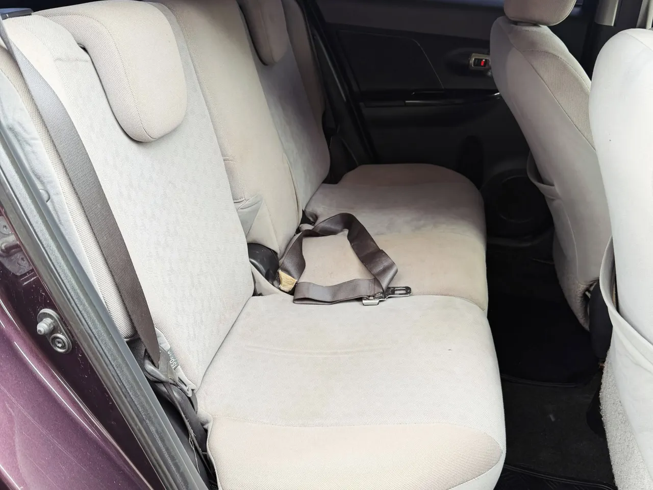 Toyota ist 2004 Full