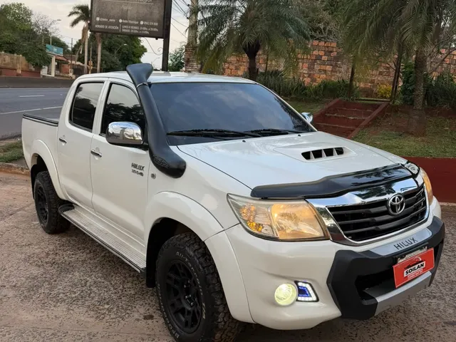 Toyota Hilux 2011