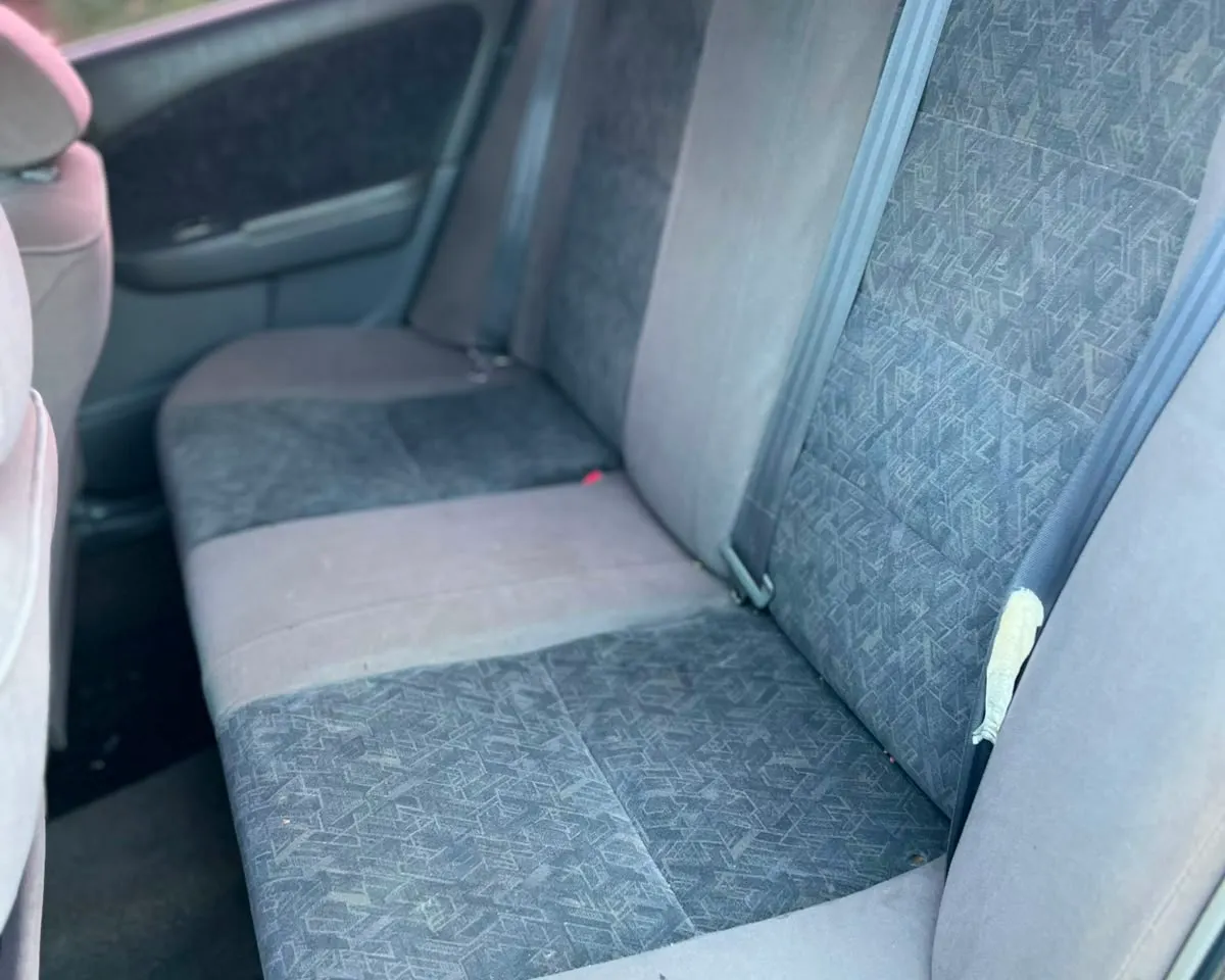 Toyota Carina 2000