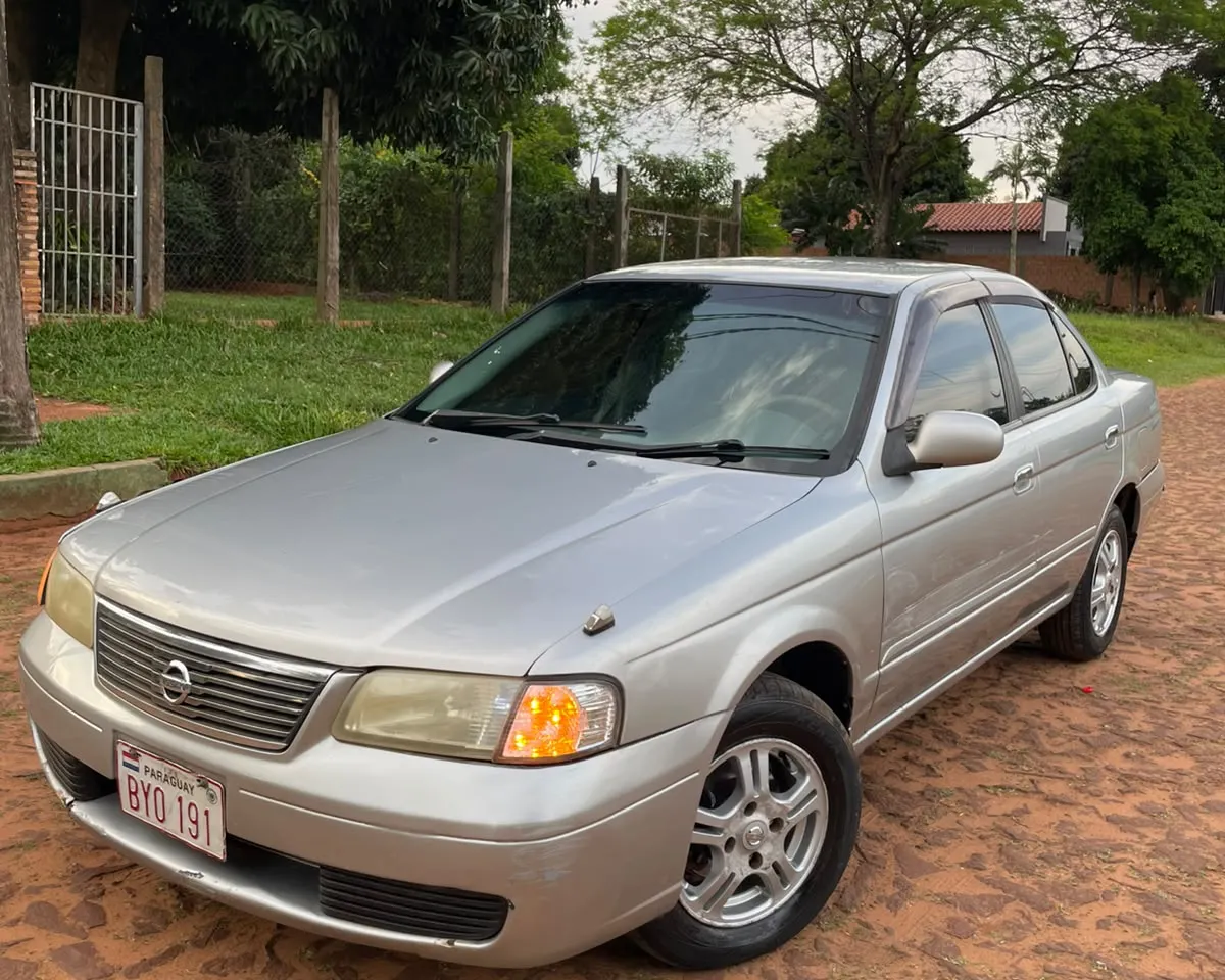 Nissan Sunny 2004