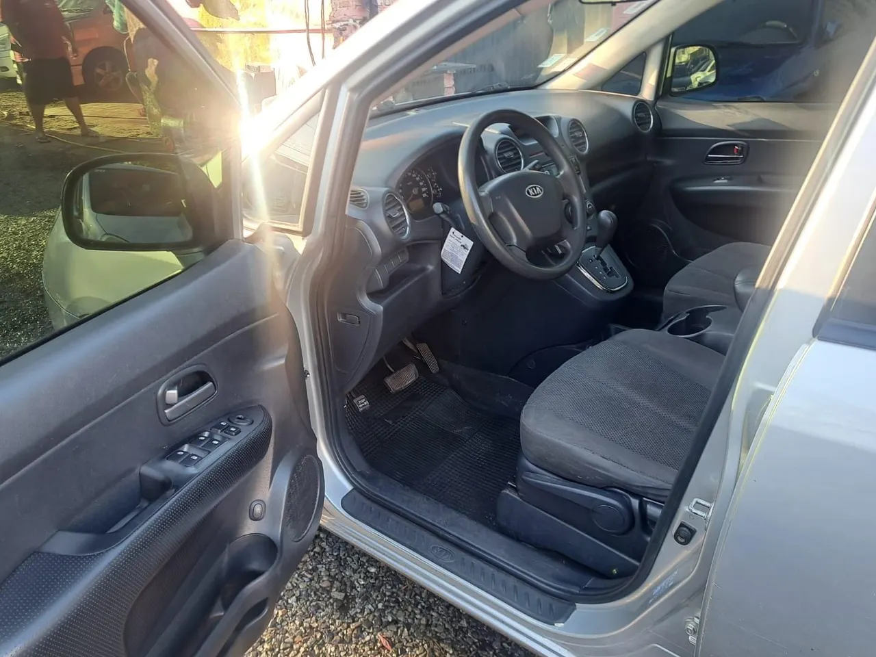 Kia Carens 2012