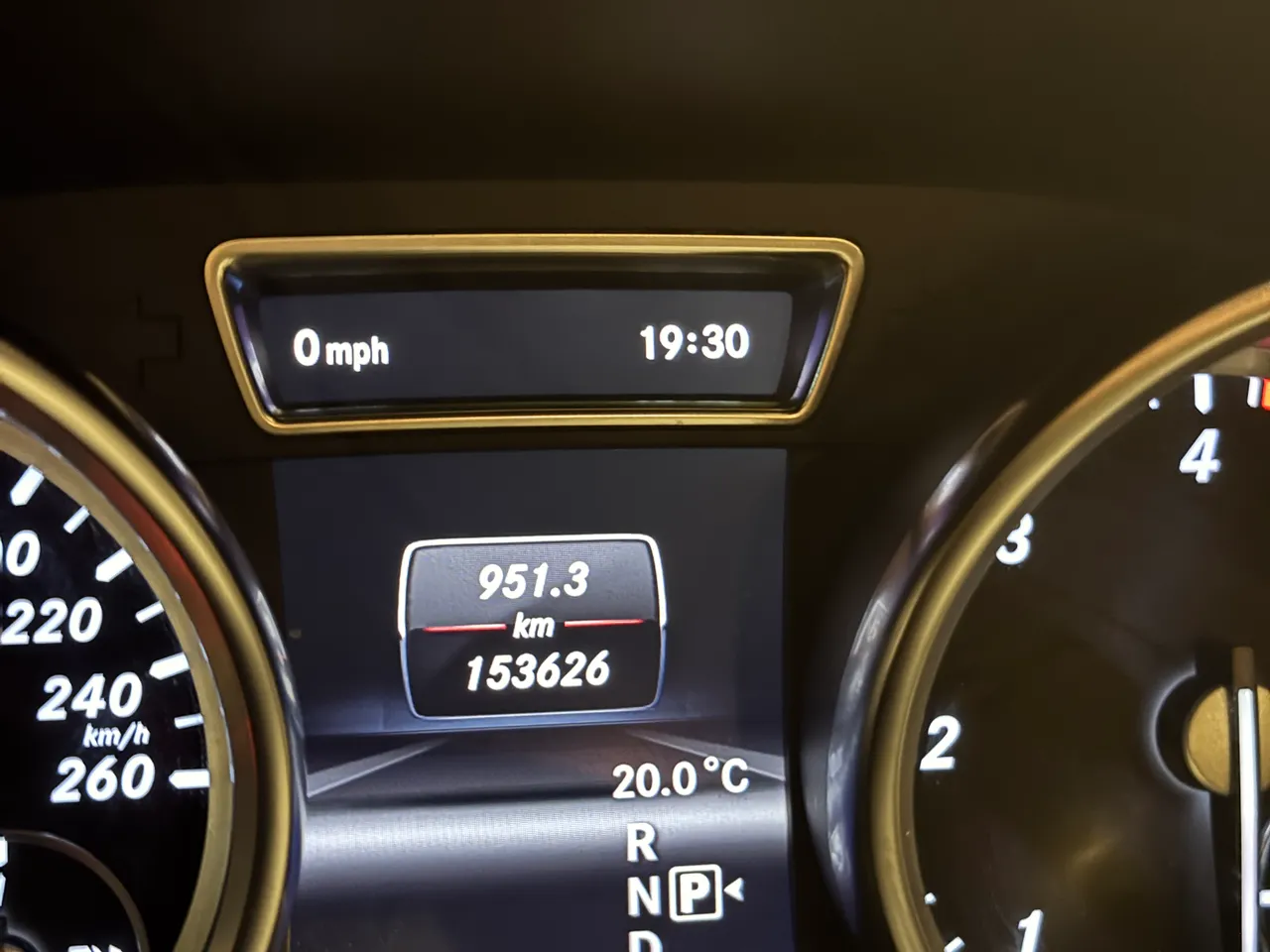 Mercedes-Benz ML 2013 Full