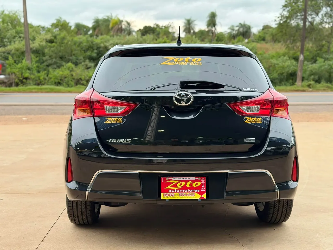 Toyota Auris 2014