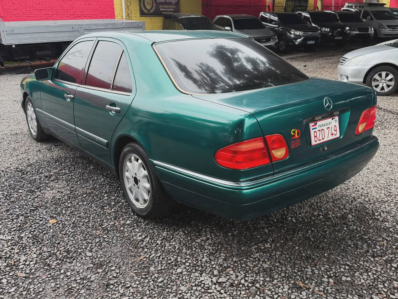 Mercedes-Benz Clase E 1998 E320 – Versión Americana