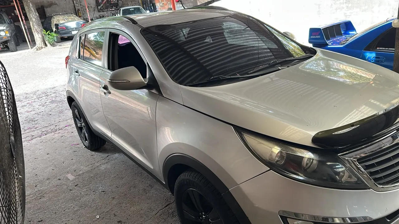 Kia Sportage 2012 1