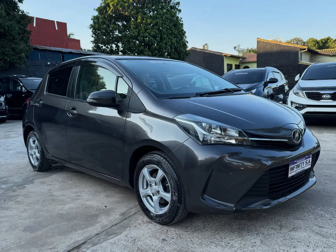 Toyota Vitz 2016