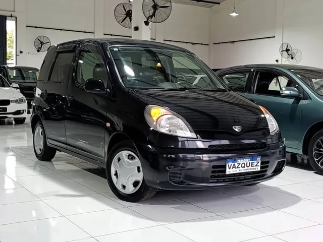 Toyota Funcargo 2001