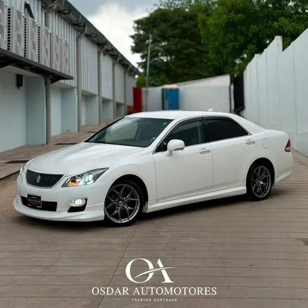 Toyota Crown 2007 Modellista