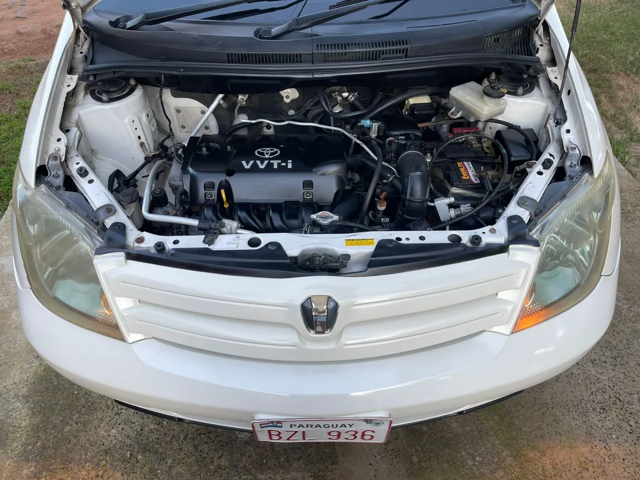 Toyota ist 2003