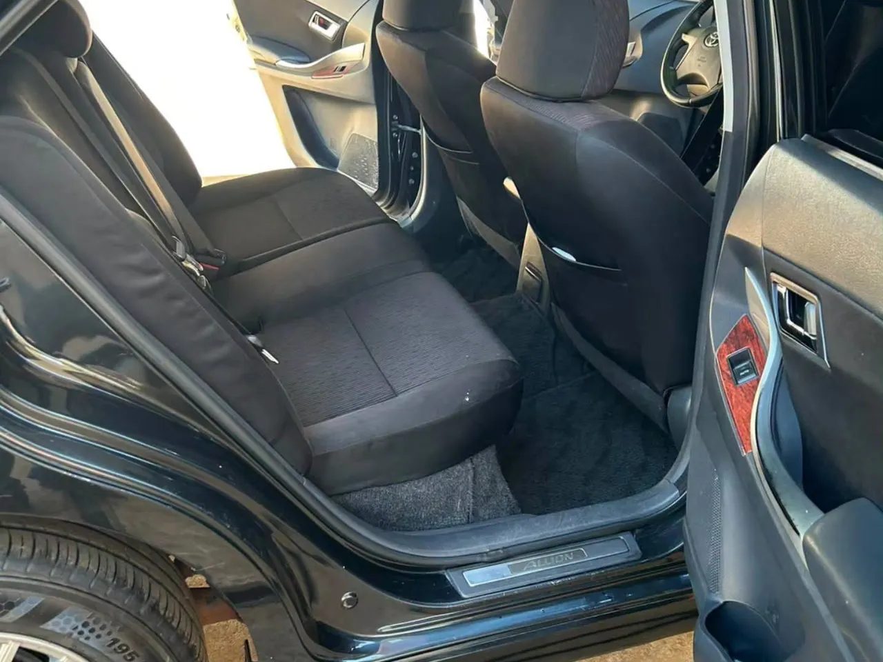 Toyota Allion 2012