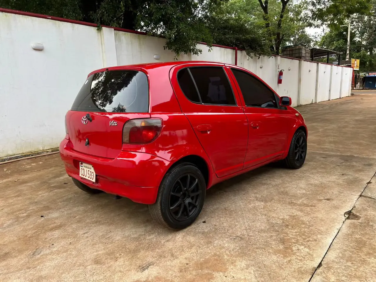 Toyota Vitz 2002