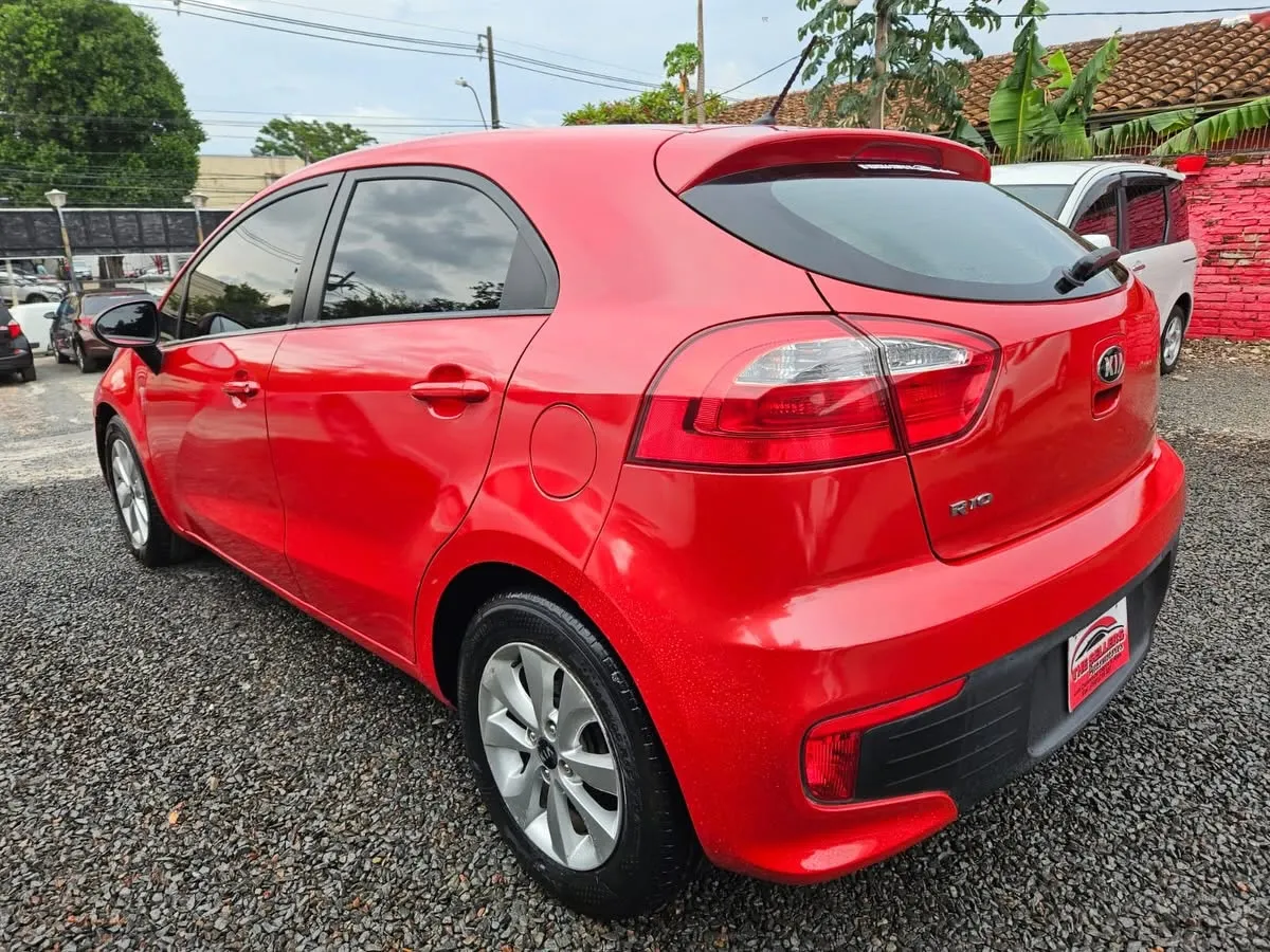 Kia Rio 2015 Rio Hatchback