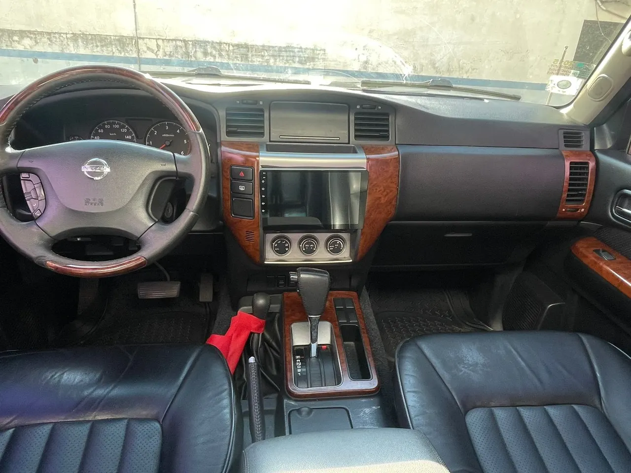 Nissan Patrol 2012