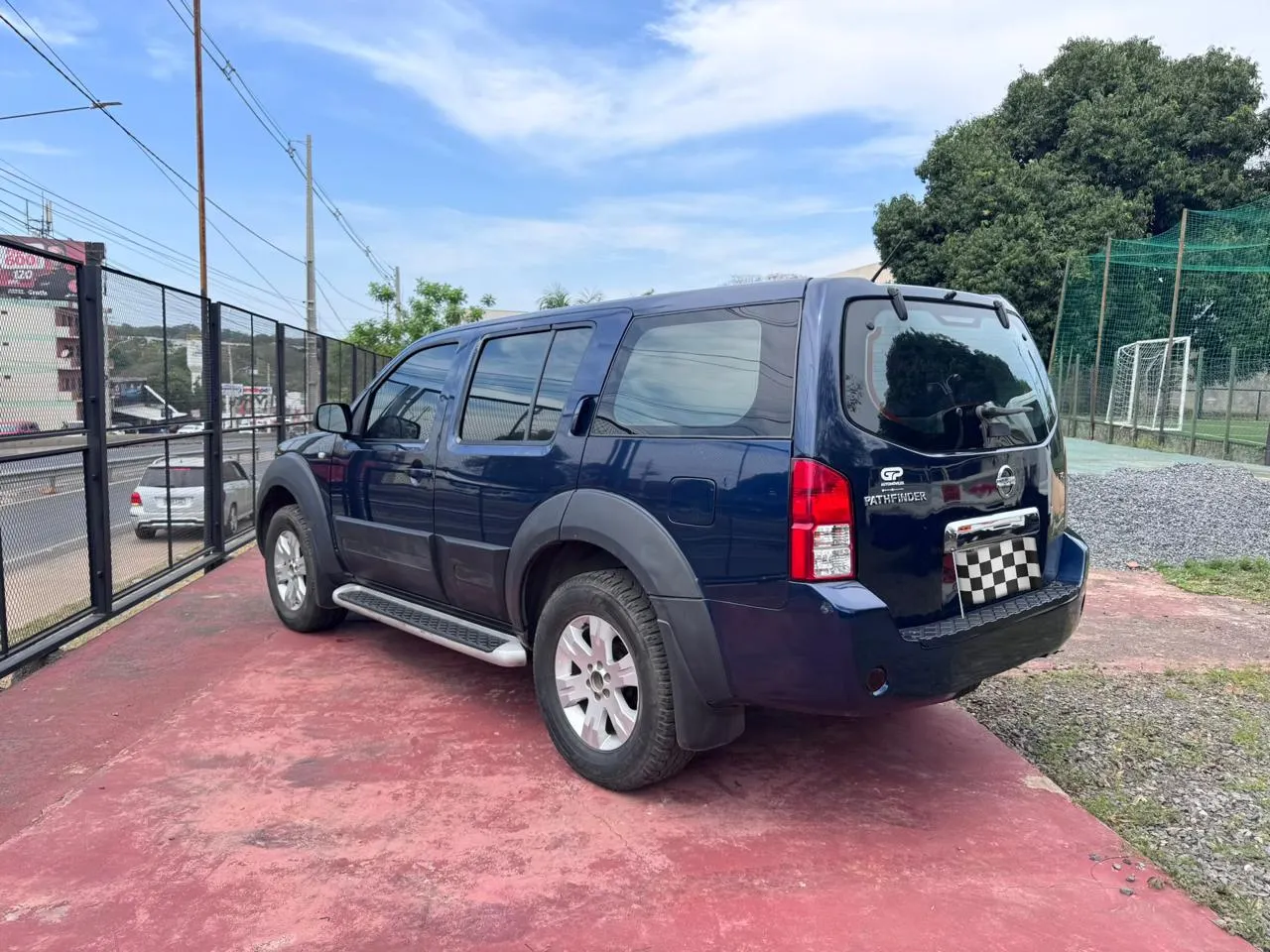 Nissan Pathfinder 2005