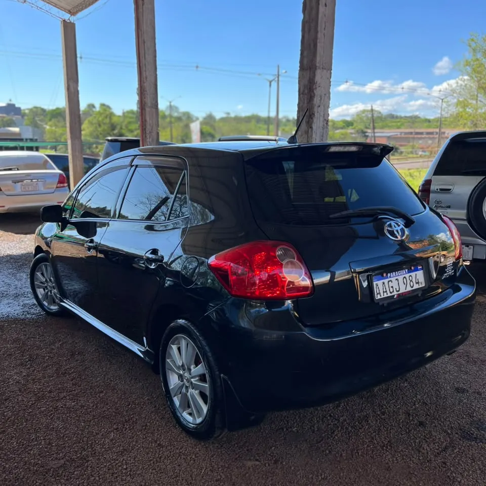 Toyota Auris 2009