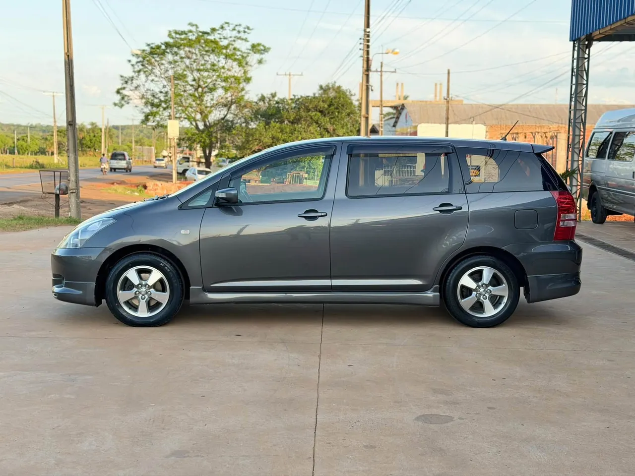 Toyota Wish 2003