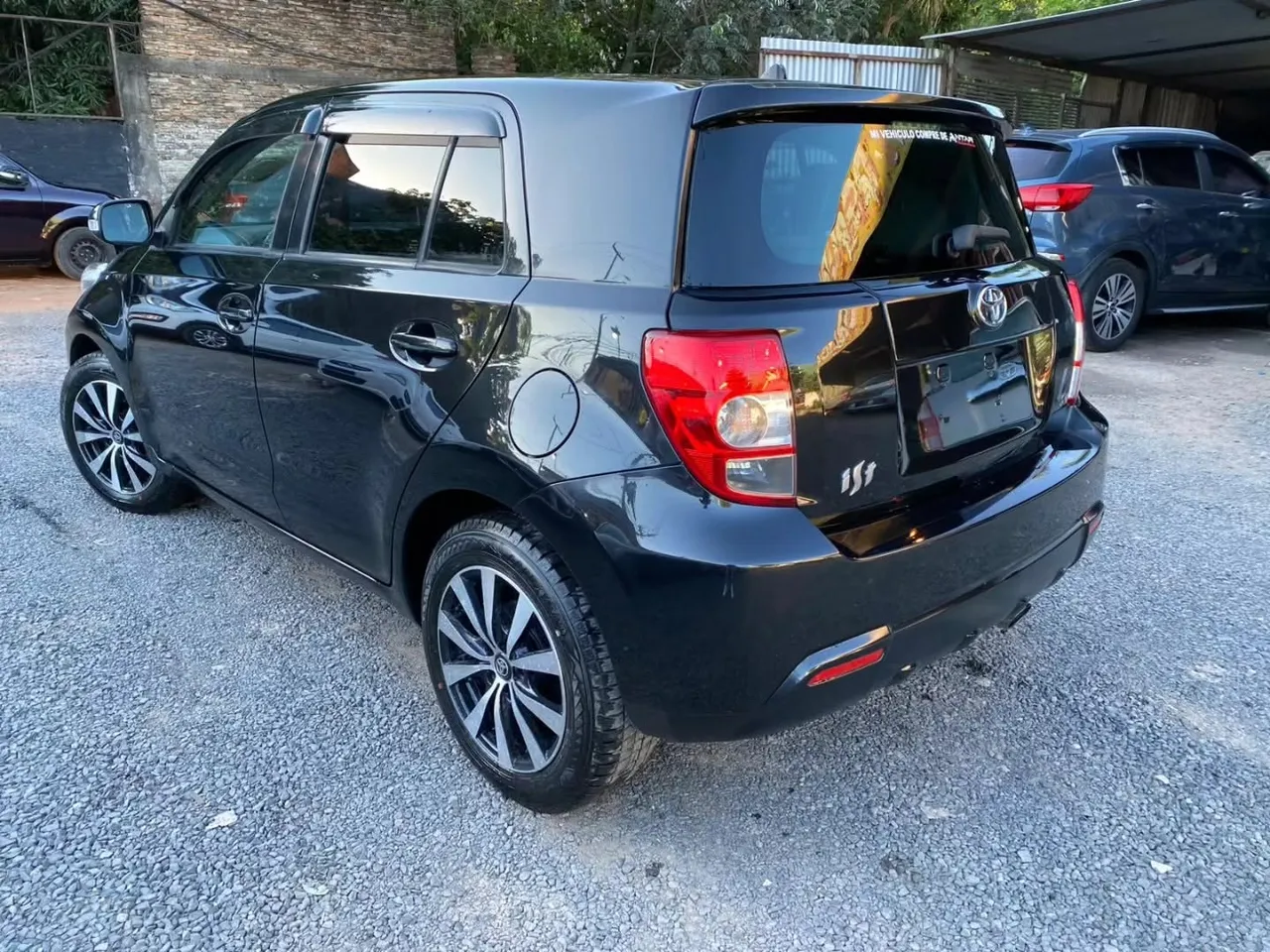 Toyota ist 2008 Full Equipo