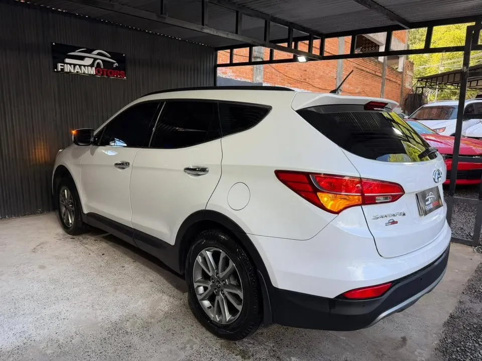 Hyundai Santa Fe 2014