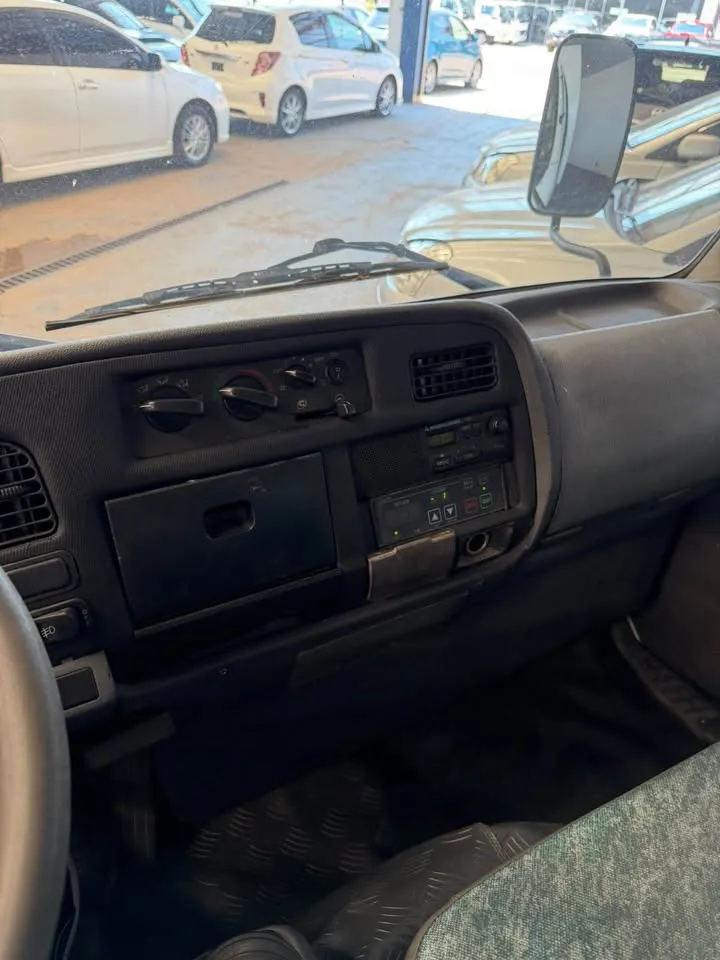 Mitsubishi Canter 2000 Refrigerado 4M40