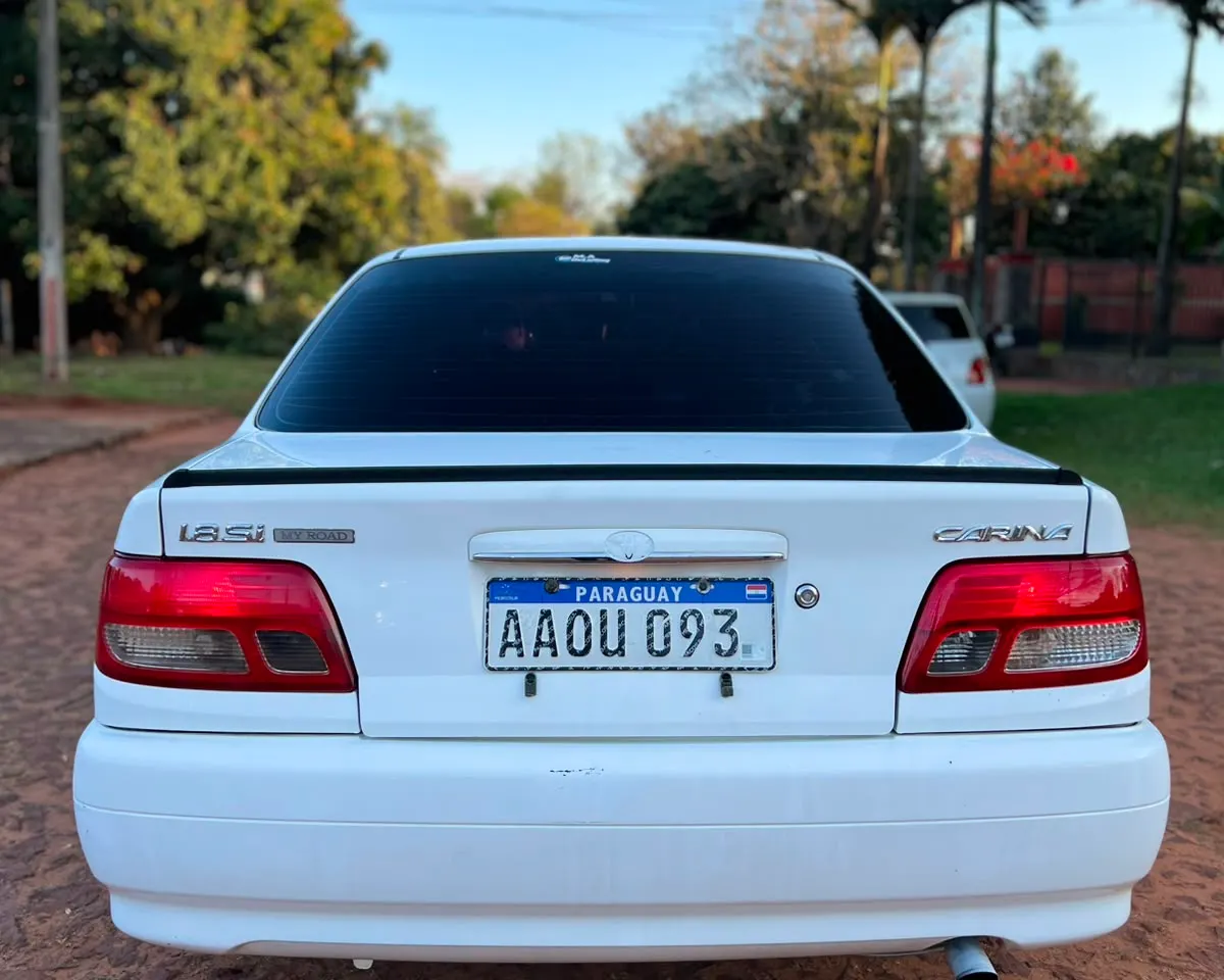 Toyota Carina 2000