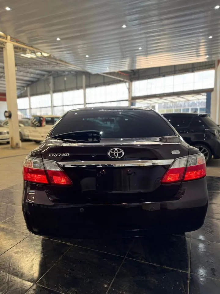 Toyota Premio 2008
