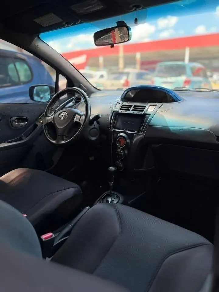 Toyota Vitz 2008