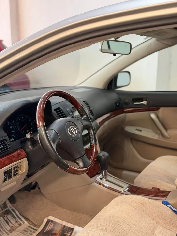 Toyota Premio 2003