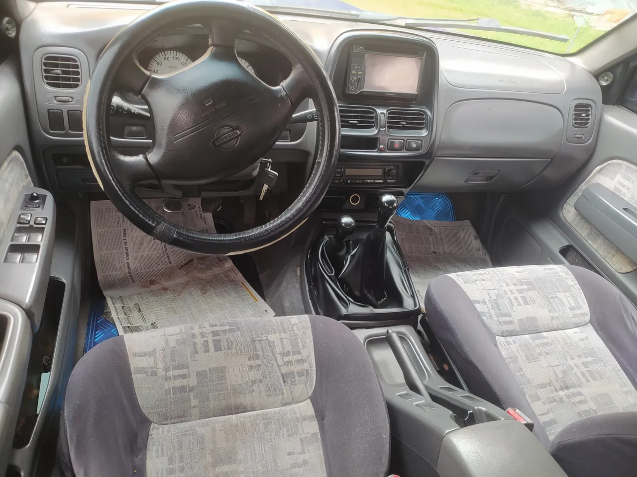 Nissan Frontier 2001 W