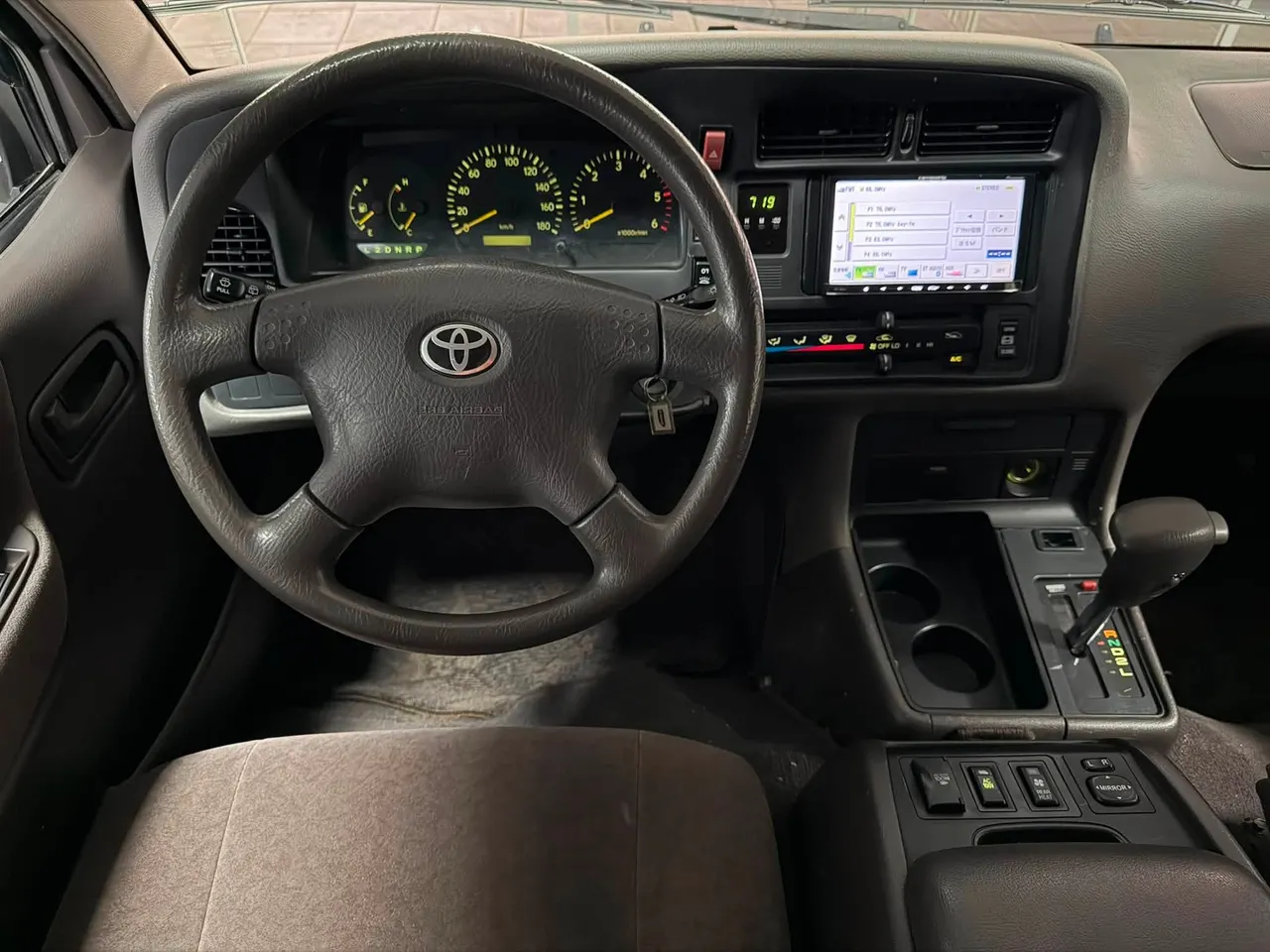 Toyota Hiace 1999 GRAND CABIN