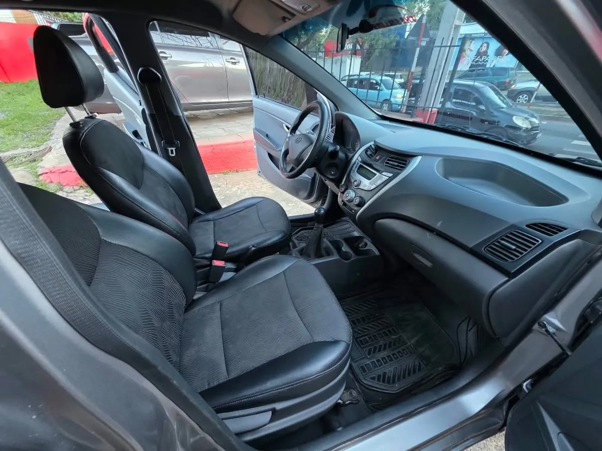 Hyundai Eon 2015