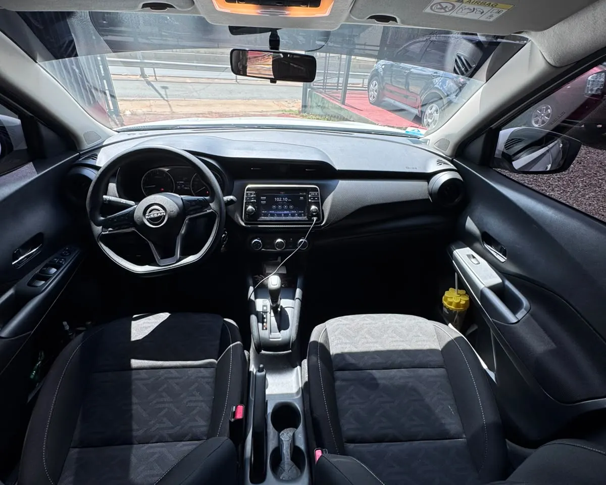 Nissan Kicks 2026 Play