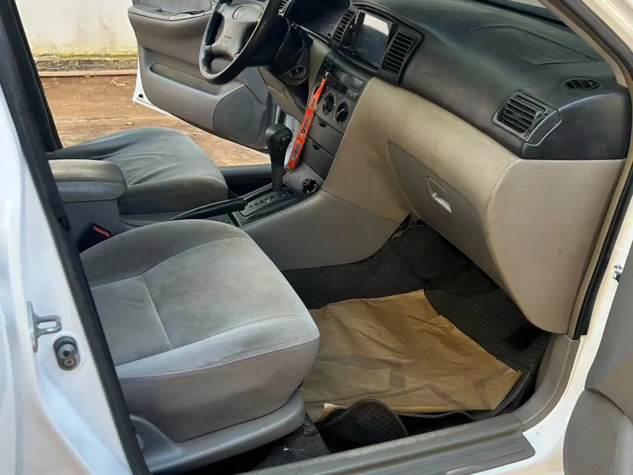 Toyota Corolla 2003