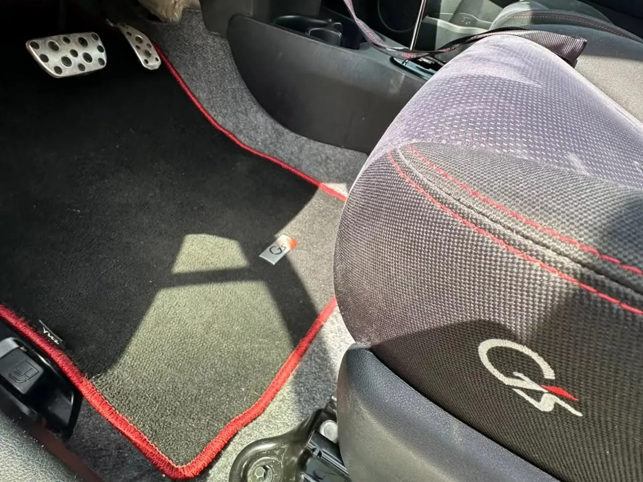 Toyota Vitz 2012
