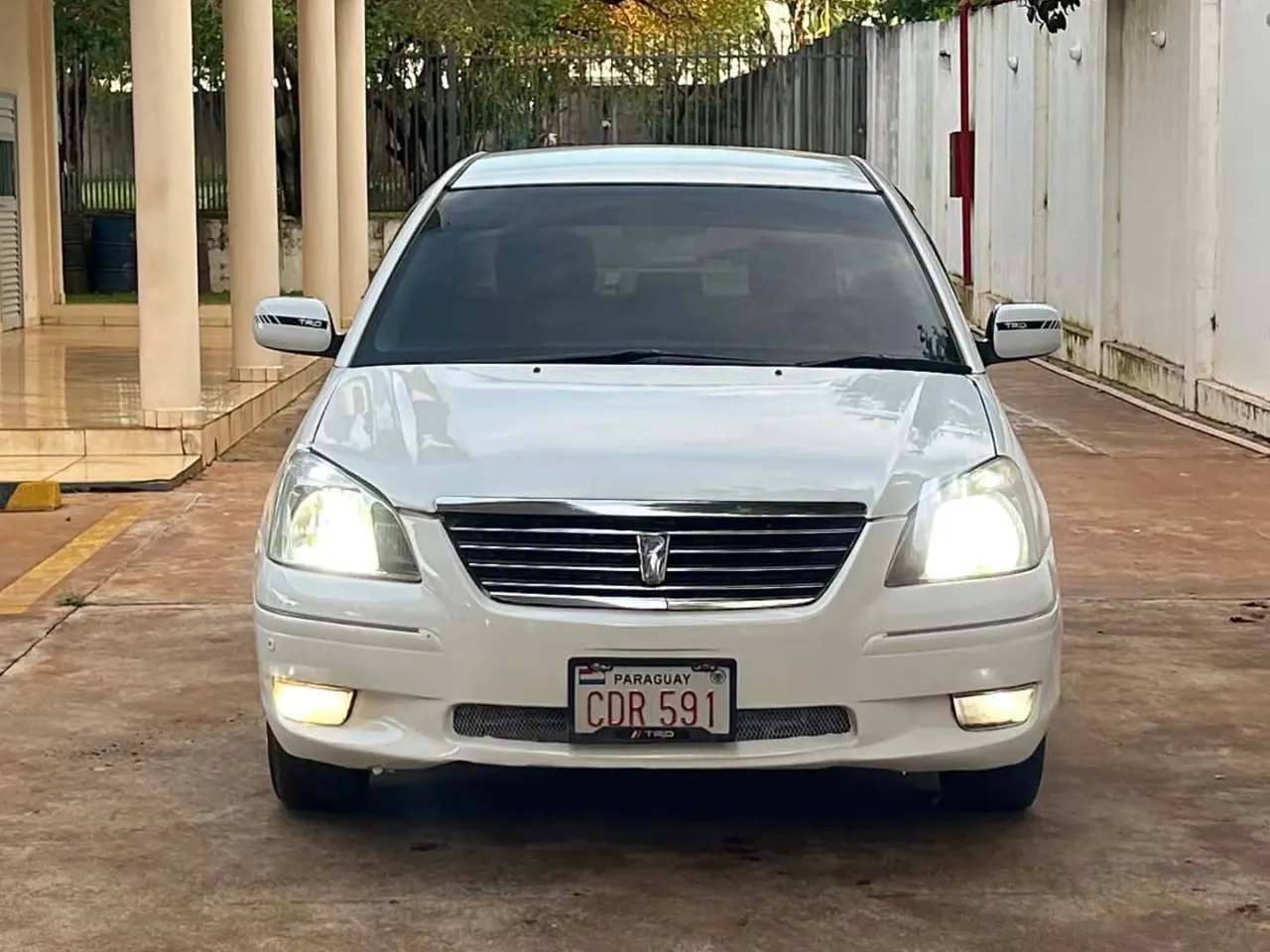 Toyota Premio 2004