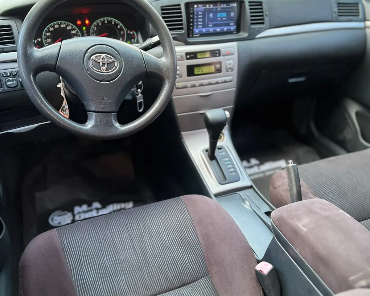 Toyota Runx 2006