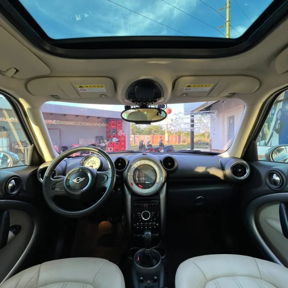 Mini Cooper 2012