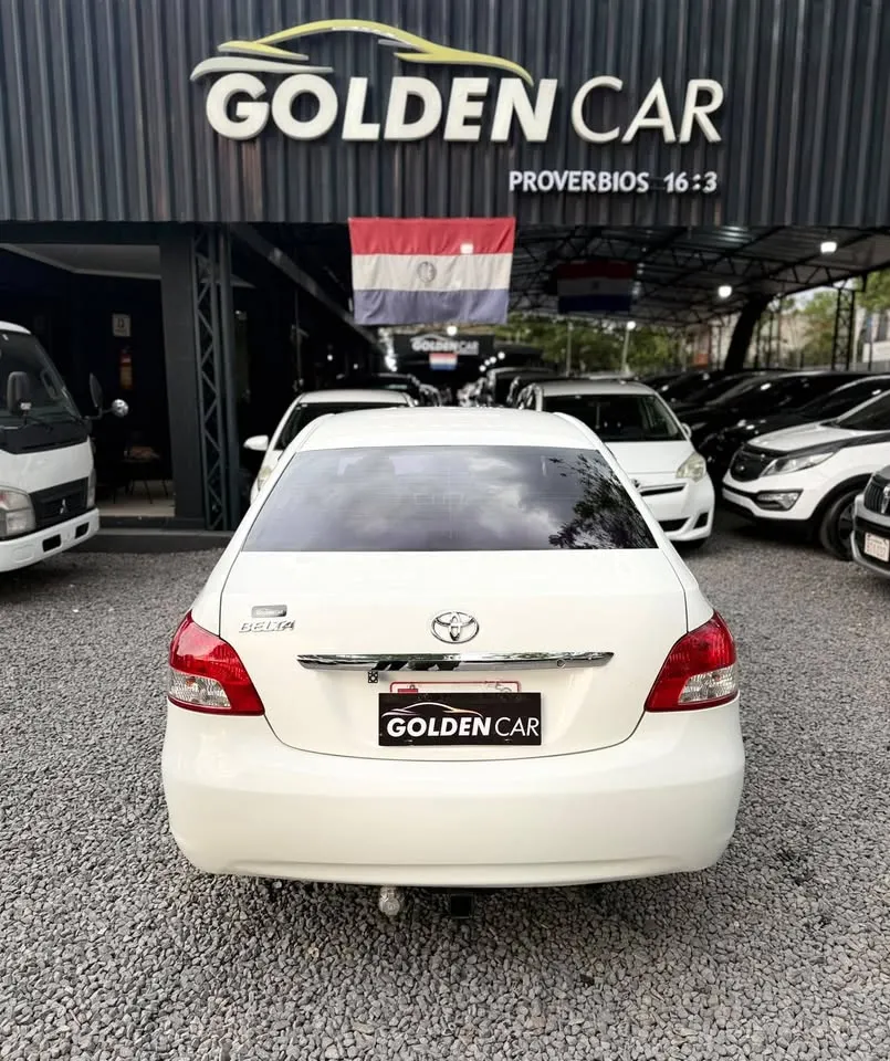 Toyota Belta 2007