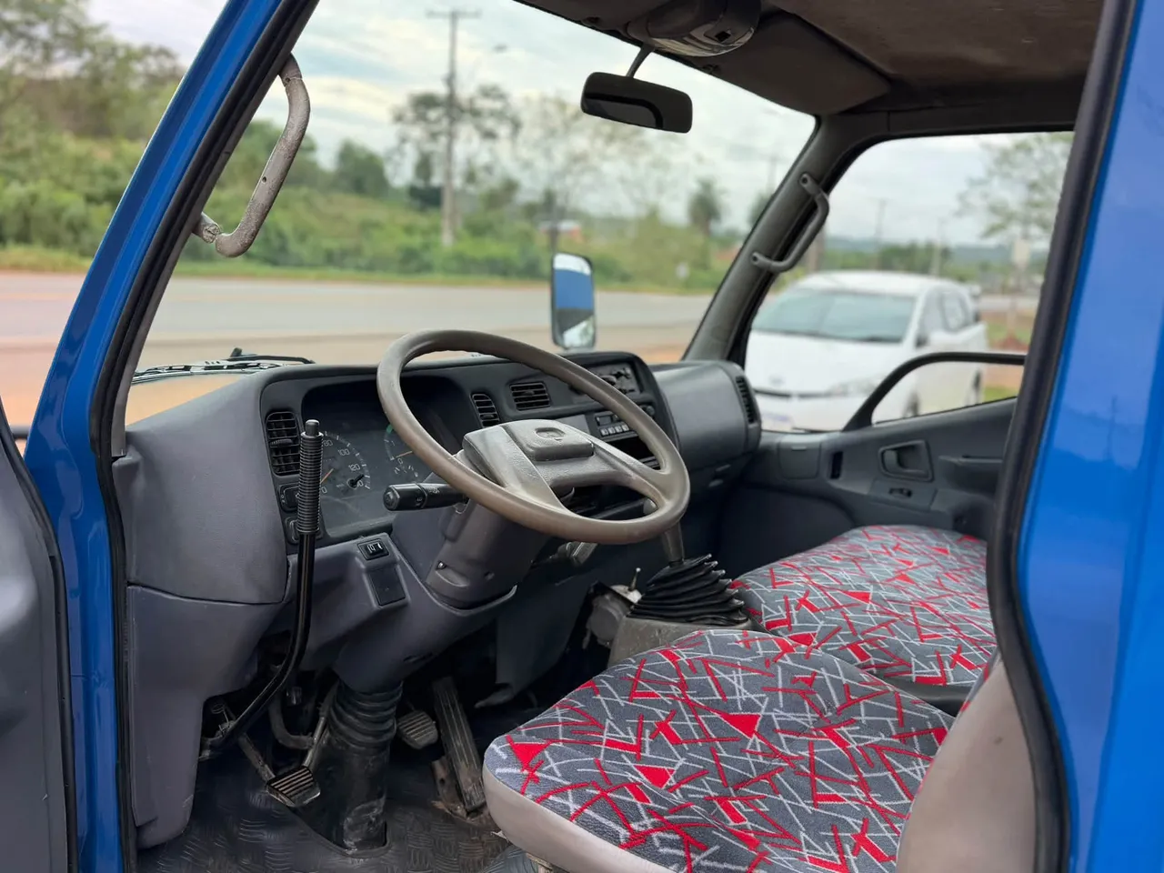 Mitsubishi Canter 1996 5t Motor 4D33